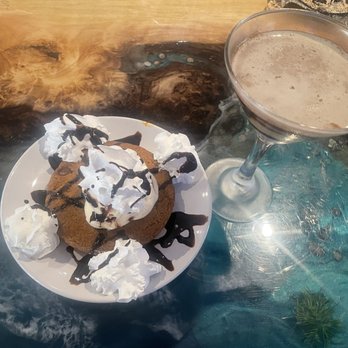 Pirates Paradise - Cookie Pie & Espresso Martini - Seafood Near Me - Spring, Texas