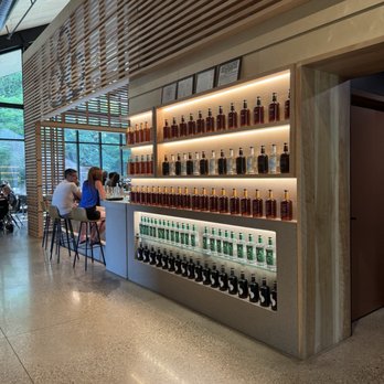 Eastern Kille Distillery - Cocktail Bars Near Me - Rockford, Michigan Eastern Kille Distillery - Cocktail Bars Near Me - Rockford, Michigan