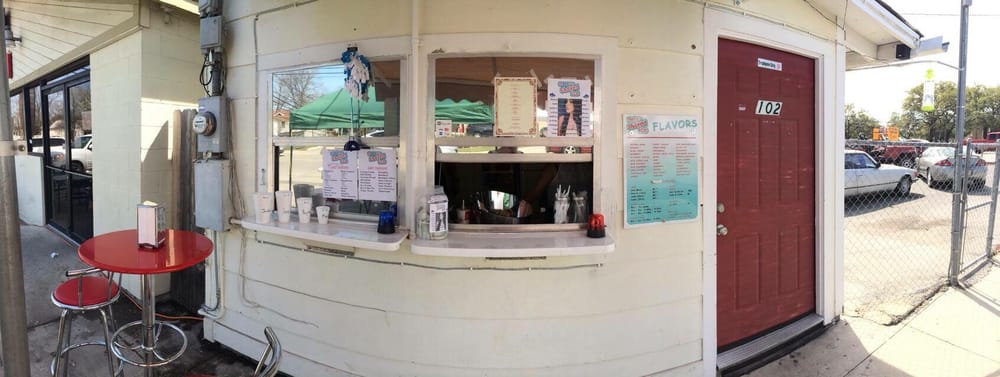 Marty's Shaved Ice & More Logo