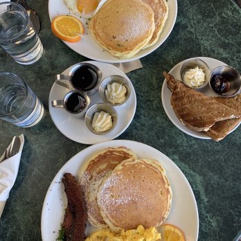 Plums Cafe - oregon trail - Breakfast & Brunch Near Me - Costa Mesa, California