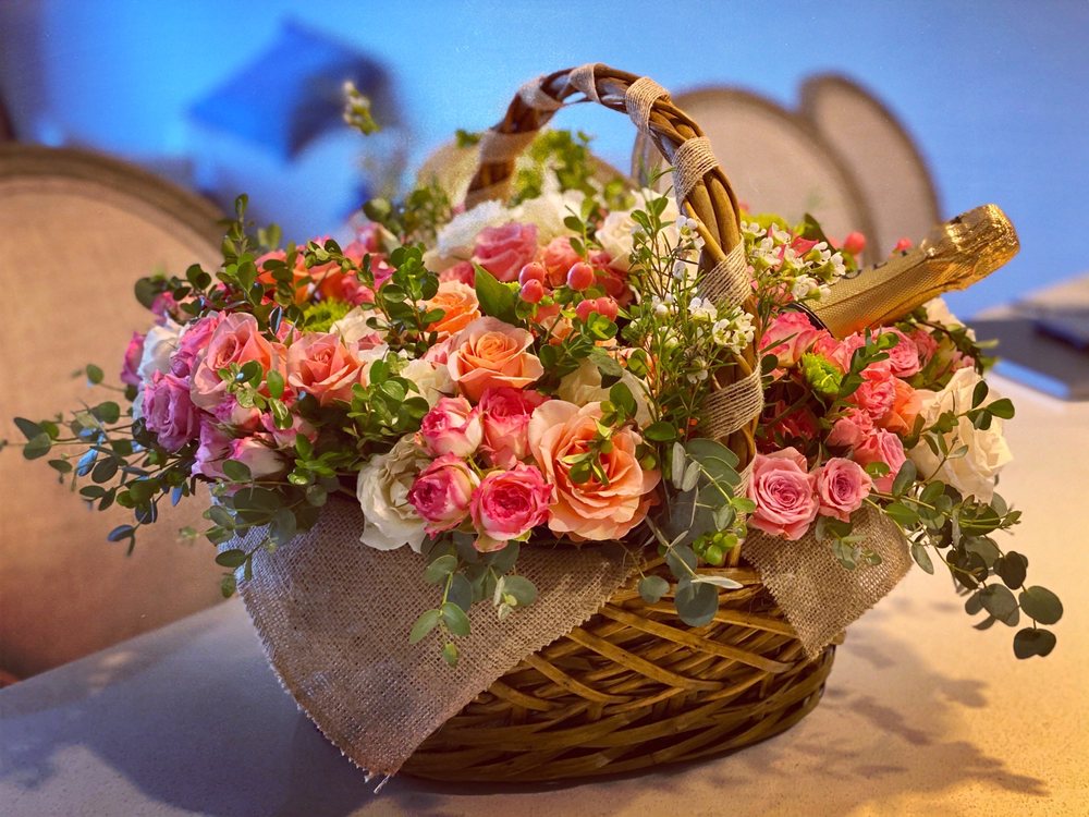 MAGIC TOUCH BY MS Updated October 2024 1960 Chain Bridge, McLean