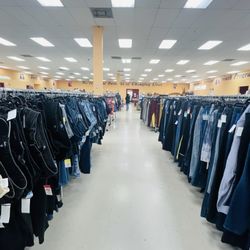 Goodwill Retail Store & Donation Center - Oslo