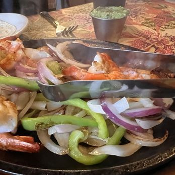El Nido Mexican Restaurant - Shrimp Fajitas - Mexican Near Me - Danville, California