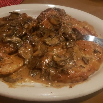 Fredrick's Supper Club - Chicken Marsala - Supper Clubs Near Me - Milton, Wisconsin