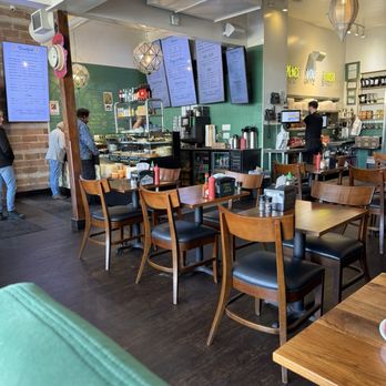 Shish - Dining room - Middle Eastern Near Me - Saint Paul, Minnesota