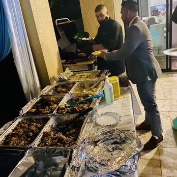 GIMME GRILLIN - Food Trucks Near Me