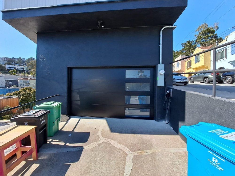 Best & Local Garage Door & Automatic Gate Services - Garage Door Contractor in Alameda, CA