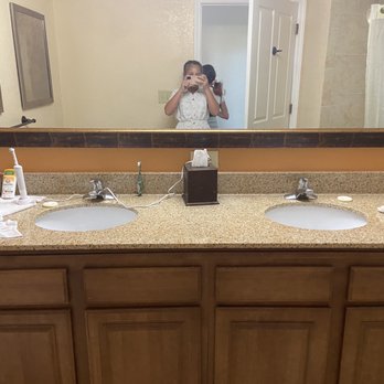 Floridays Resort Orlando - Bathroom Sink - Hotels Near Me - Orlando, Florida
