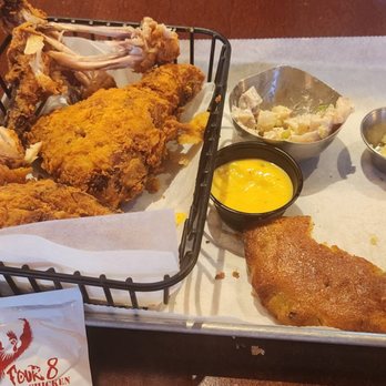 Four 8 Fried Chicken - 4 piece full plate.  Several choices od dipping sauces - Chicken Shop Near Me - Cottonwood, Arizona
