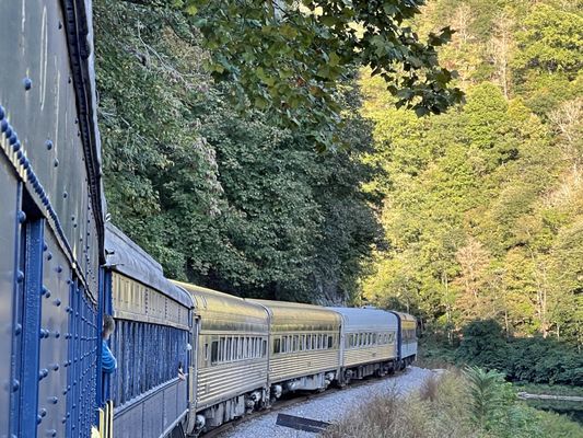 Potomac Eagle Scenic Railroad by null