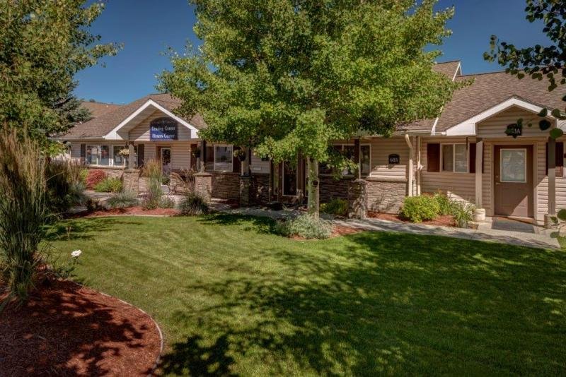 MOUNTAIN VIEW APARTMENTS Updated October 2024 55 Photos & 11