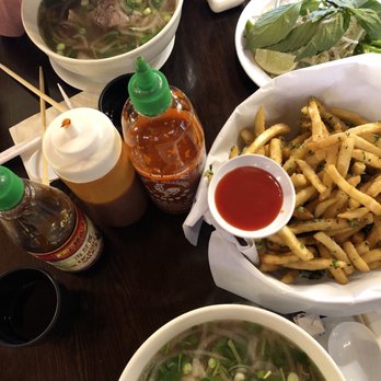 Pho Che - Vietnamese Near Me - Flushing, New York