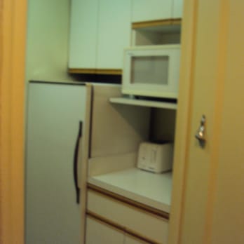 The Lombardy - Kitchen with stove and glassware! - Hotels Near Me - New York, New York The Lombardy - Kitchen with stove and glassware! - Hotels Near Me - New York, New York