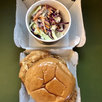 Buffalo Wild Wings - Classic chicken sandwich, coleslaw upgrade - Sports Bars Near Me - Kaneohe, Hawaii Buffalo Wild Wings - Classic chicken sandwich, coleslaw upgrade - Sports Bars Near Me - Kaneohe, Hawaii