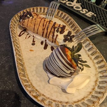 Villa Dolce Cafe - Cannoli - Italian Near Me - Middleton, Wisconsin Villa Dolce Cafe - Cannoli - Italian Near Me - Middleton, Wisconsin