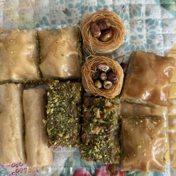 Baklovah Bakery - Desserts Near Me - San Antonio, Texas