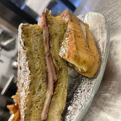 Real Food Kitchen & Bake Shop - Monte Cristo