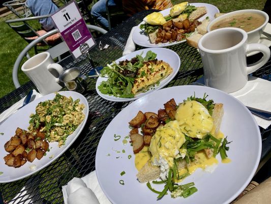 Stonecat: Regional Cuisine & Bar by null