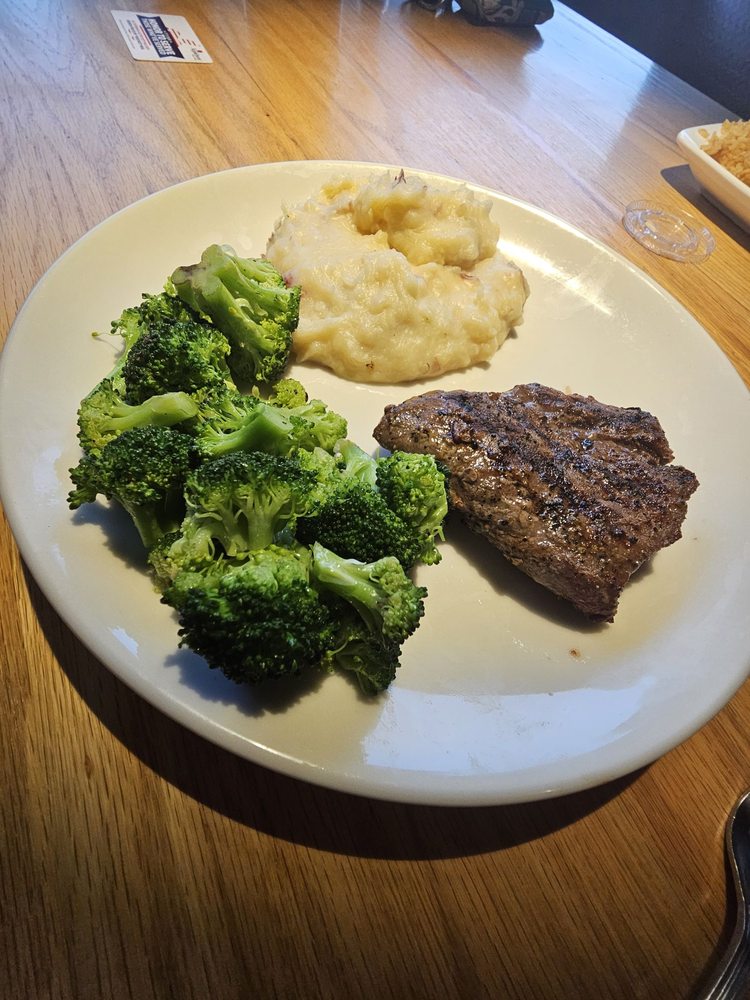 Applebee's Grill + Bar