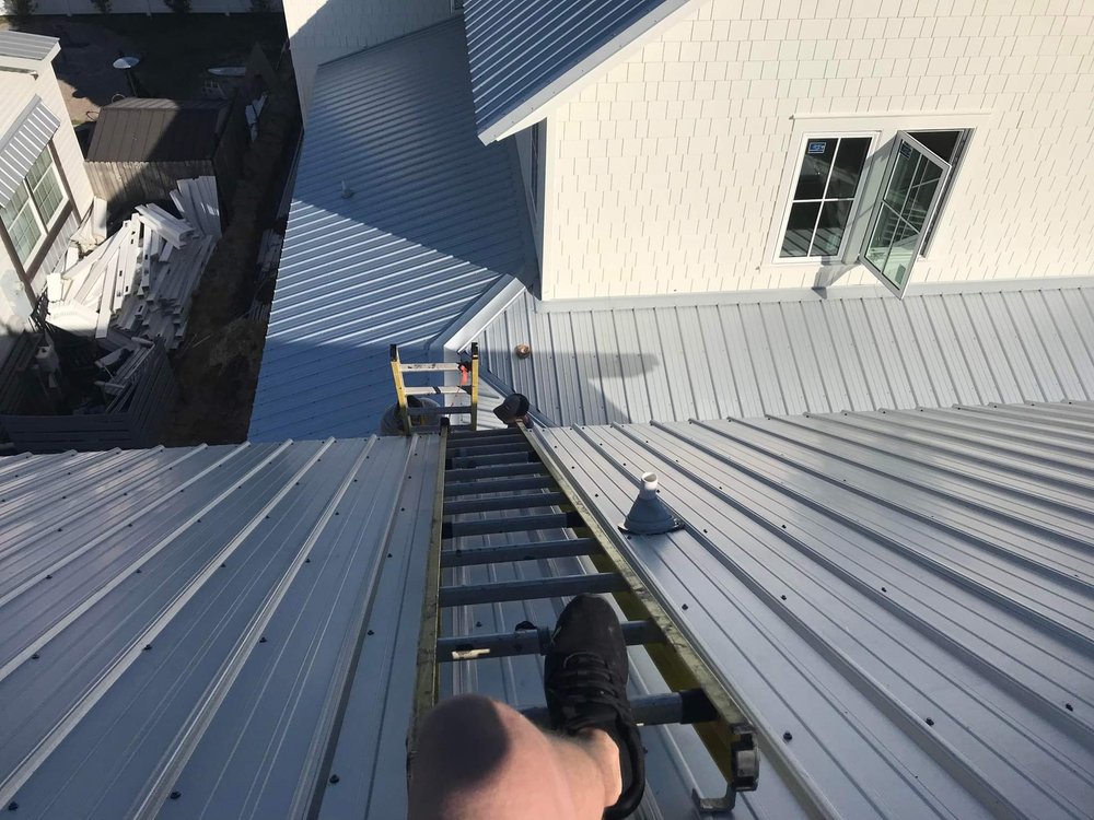 Slide of Double D's Roofing & Construction