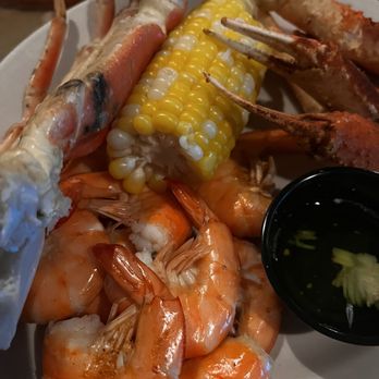 Captain Georges Seafood Restaurant - Steamed shrimp - Seafood Near Me - Virginia Beach, Virginia Captain Georges Seafood Restaurant - Steamed shrimp - Seafood Near Me - Virginia Beach, Virginia