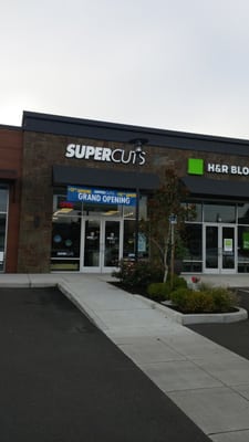 SUPERCUTS - 10 Photos & 26 Reviews - 230 Nw Lost Springs Ter Ste 20