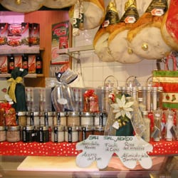 Macelleria Paltrinieri Umberto - Sali dal mondo e sali di cervia