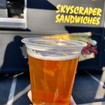 Skyscraper Sandwich Truck - Sandwiches Near Me Skyscraper Sandwich Truck - Sandwiches Near Me
