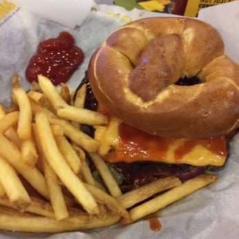 Buffalo Wild Wings - Brat burger - Chicken Wings Near Me - Vacaville, California Buffalo Wild Wings - Brat burger - Chicken Wings Near Me - Vacaville, California