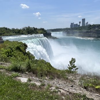 Niagara Falls State Park - Up close pt 2 - Parks Near Me - Niagara Falls, New York Niagara Falls State Park - Up close pt 2 - Parks Near Me - Niagara Falls, New York