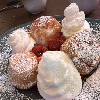 Reba's Place - Strawberry Shortcake - American Near Me - Atoka, Oklahoma Reba's Place - Strawberry Shortcake - American Near Me - Atoka, Oklahoma