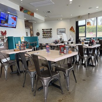 The Pan - Inside - Breakfast & Brunch Near Me - Torrance, California The Pan - Inside - Breakfast & Brunch Near Me - Torrance, California