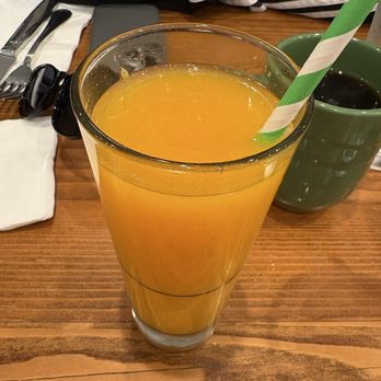 Lou's Coffee Shop - Orange juice (you can tell it's fresh squeezed) - Waffles Near Me - Los Gatos, California Lou's Coffee Shop - Orange juice (you can tell it's fresh squeezed) - Waffles Near Me - Los Gatos, California