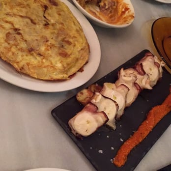 Polleria Fontana - Sooooooo good - Tapas/Small Plates Near Me - Barcelona, B