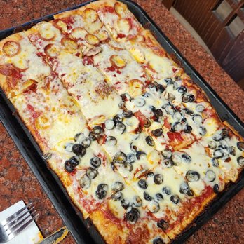Catanzaro's Pizzeria Cranston - Pizza Near Me - Cranston, Rhode Island Catanzaro's Pizzeria Cranston - Pizza Near Me - Cranston, Rhode Island