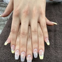 MV Nails Salon - BEAUTIFUL