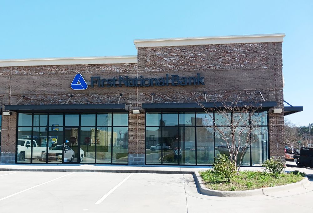 FIRST NATIONAL BANK Updated June 2024 Request Information 1645 Derenda Ave SW, Cullman