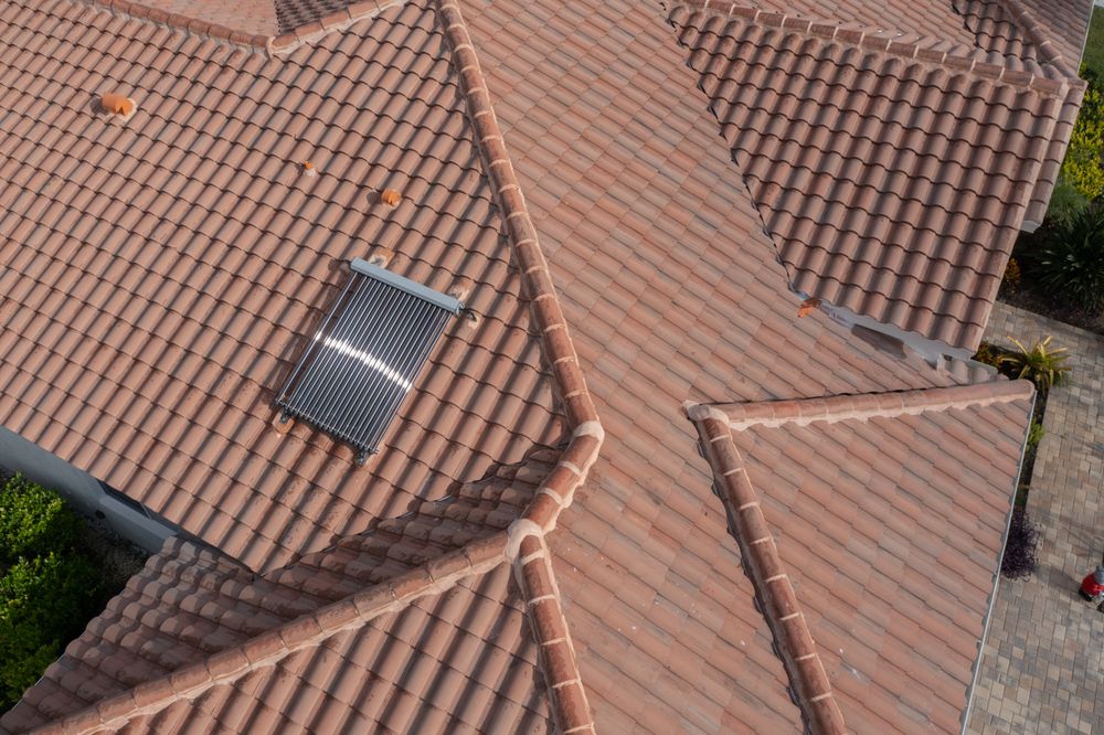 Slide of Green Leaf Roofing