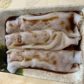 Pacific Palace - Beef rice noodle roll - Dim Sum Near Me - Brooklyn, New York Pacific Palace - Beef rice noodle roll - Dim Sum Near Me - Brooklyn, New York