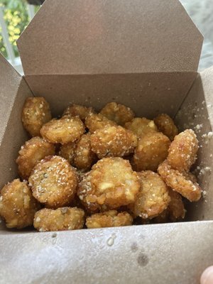 Cracked Eggery by null