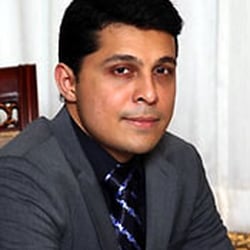 Markham 7 Dental - Dr. Rakesh Somanathan