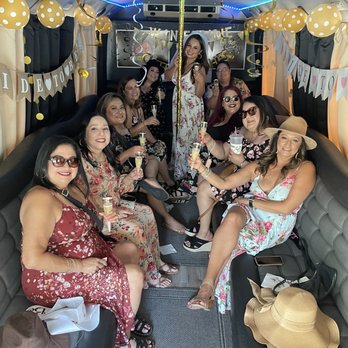Rockin' Wine Tours - Champagne & cold water bottles were provided to us - Wine Tours Near Me - Temecula, California Rockin' Wine Tours - Champagne & cold water bottles were provided to us - Wine Tours Near Me - Temecula, California