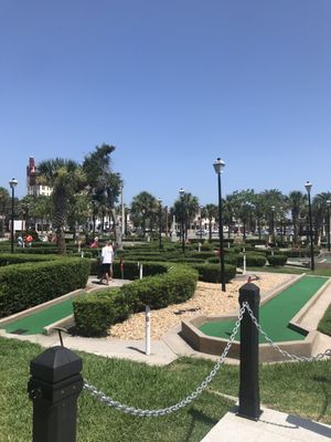 Ripley's Bayfront Mini Golf by null
