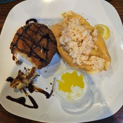 Mulligan’s Grill - Lobster roll & potato pancake it was delicious.