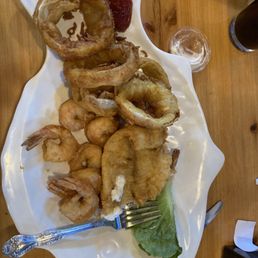 Honey Sriracha Fried Shrimp Honey Sriracha Fried Shrimp