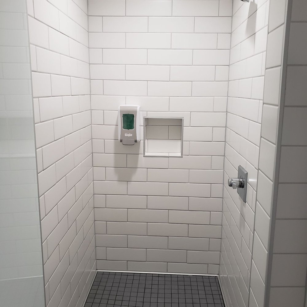 Slaughter Gold's Gym - Inside shower - Gyms Near Me - Austin, Texas Slaughter Gold's Gym - Inside shower - Gyms Near Me - Austin, Texas