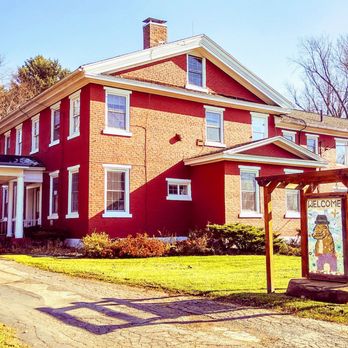 Plantation Bed & Breakfast - Best kept secret in Punxsy! - Hotels Near Me - Punxsutawney, Pennsylvania Plantation Bed & Breakfast - Best kept secret in Punxsy! - Hotels Near Me - Punxsutawney, Pennsylvania