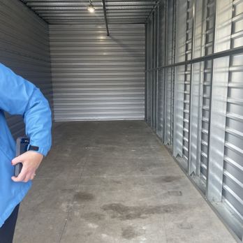 Extra Space Storage - Storage Unit - Self Storage Near Me - Covington, Washington