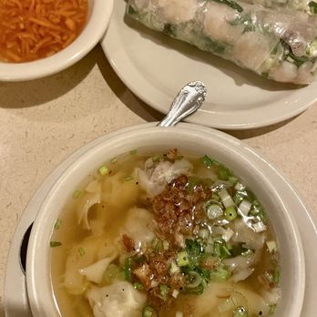Grand Bistro - Wonton soup and spring rolls - Asian Fusion Near Me - St. Louis, Missouri Grand Bistro - Wonton soup and spring rolls - Asian Fusion Near Me - St. Louis, Missouri