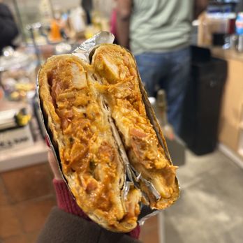 Fontys Deli Dukaan - Sandwiches Near Me - New York, New York